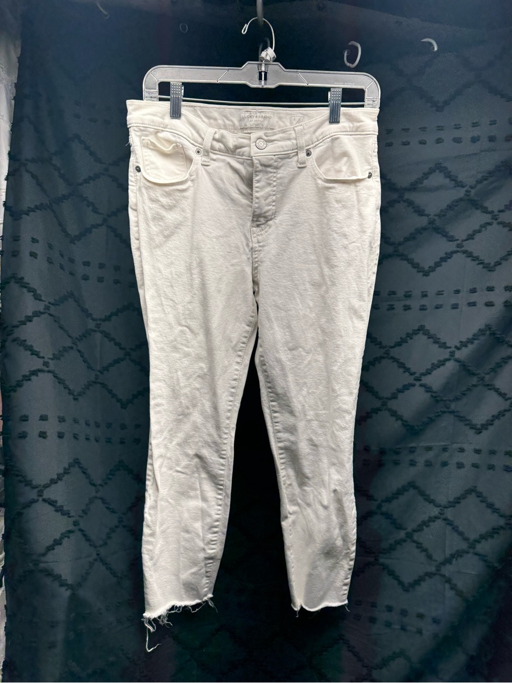 Lucky Brand White Denim
Jeans, Size 8/29, Mid-Rise, Raw Hem